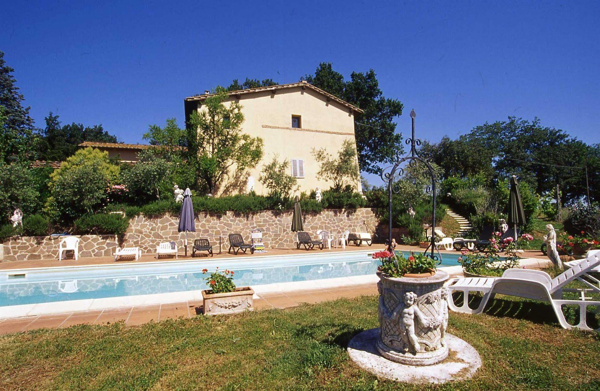 Il Colombaio, Siena -Appartamenti E Camere- Isola d'Arbia Dış mekan fotoğraf